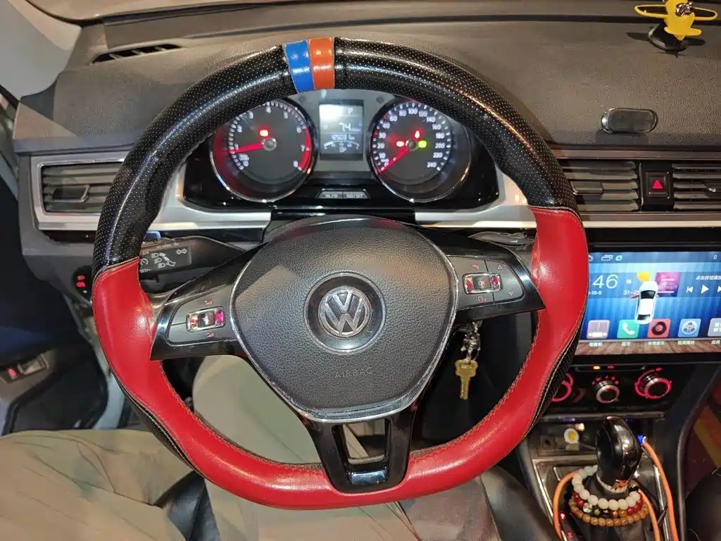 Volkswagen Bora — миниатюра 12