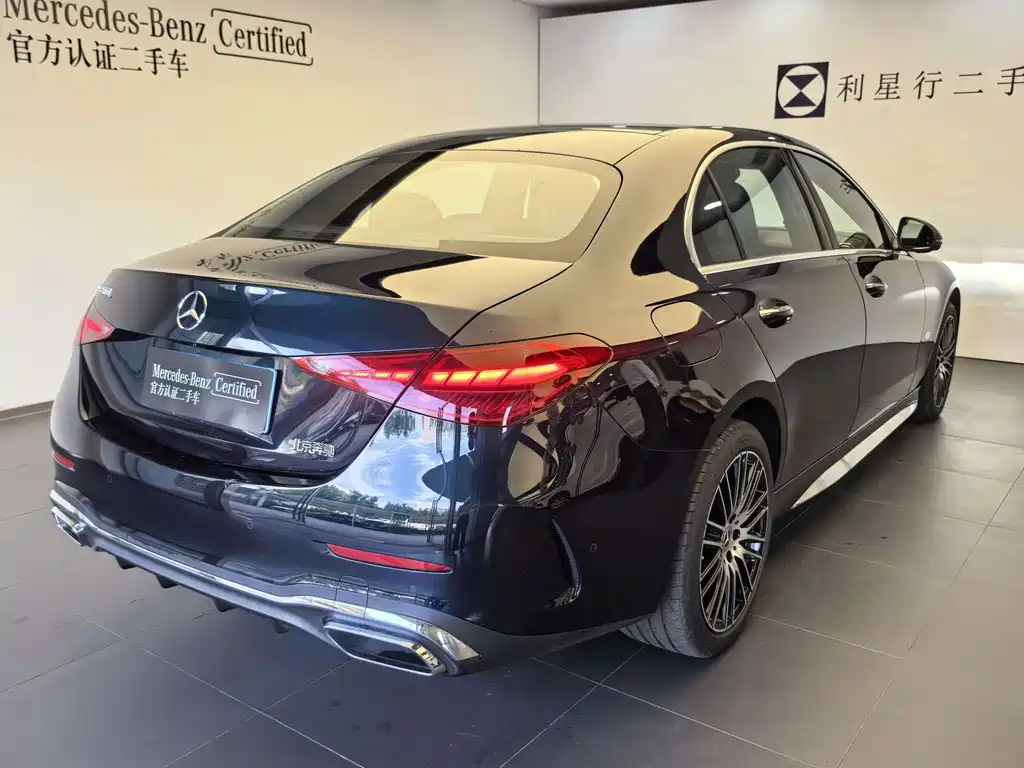 Mercedes-Benz C-Class — миниатюра 5