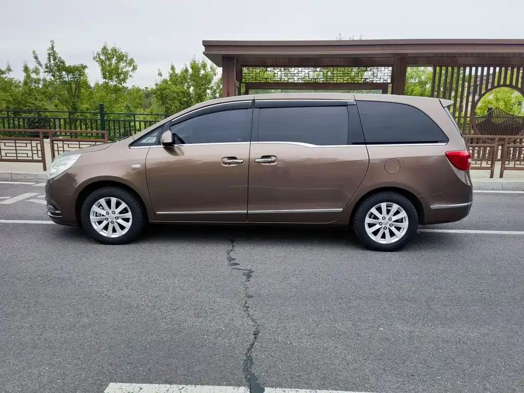 Buick GL8 2018 28T Luxury VI
