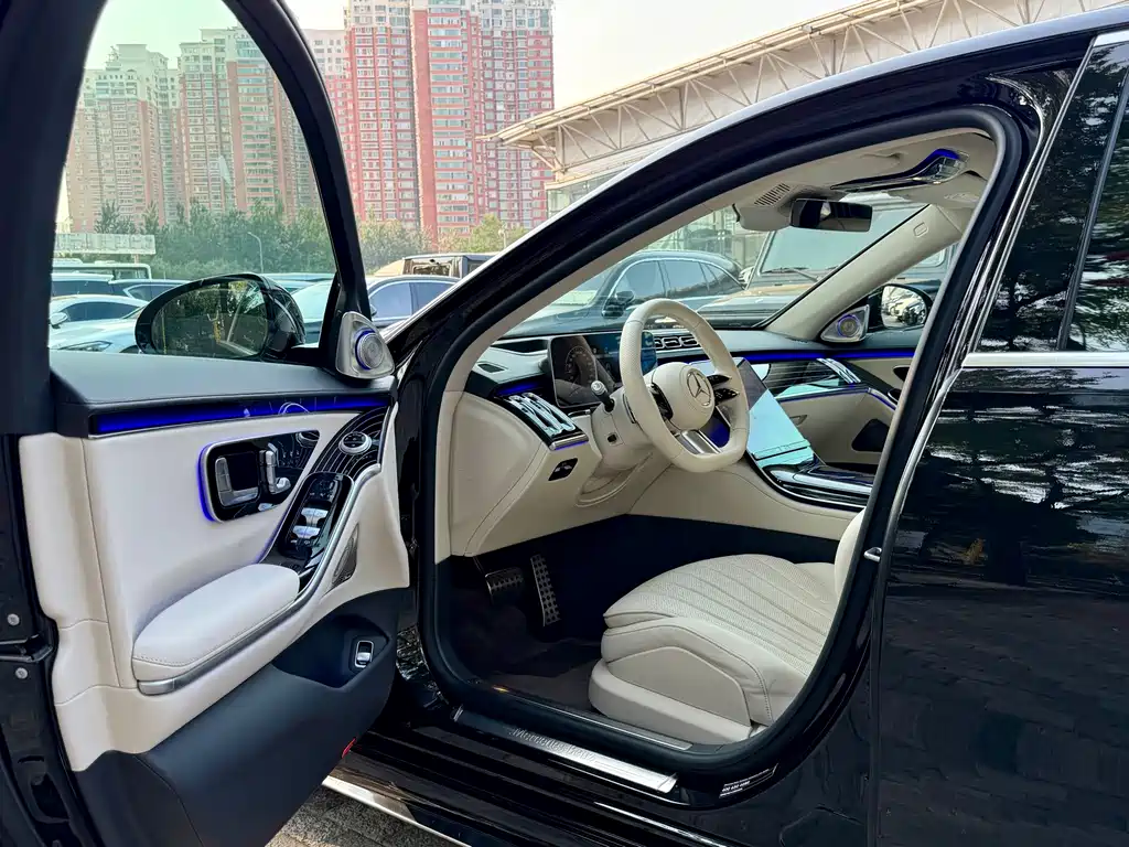 Mercedes-Benz S-Class — миниатюра 6