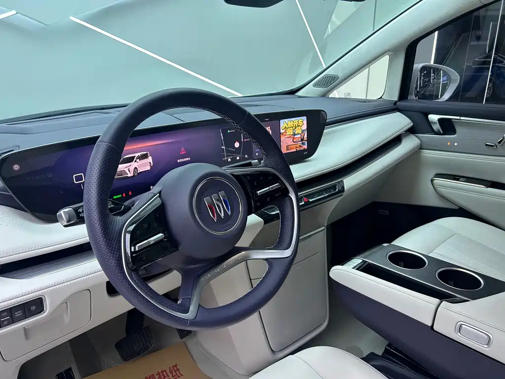 Buick GL8 Hybrid — миниатюра 9