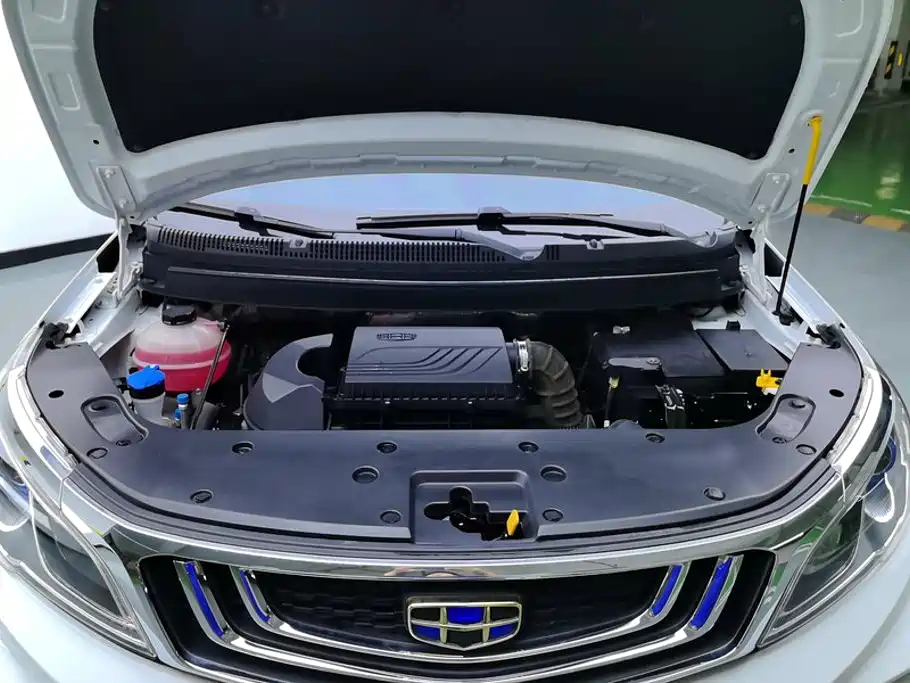 Geely Vision X3 — миниатюра 10