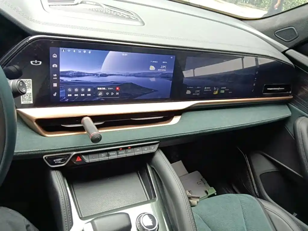 Geely Xingyue L — миниатюра 13