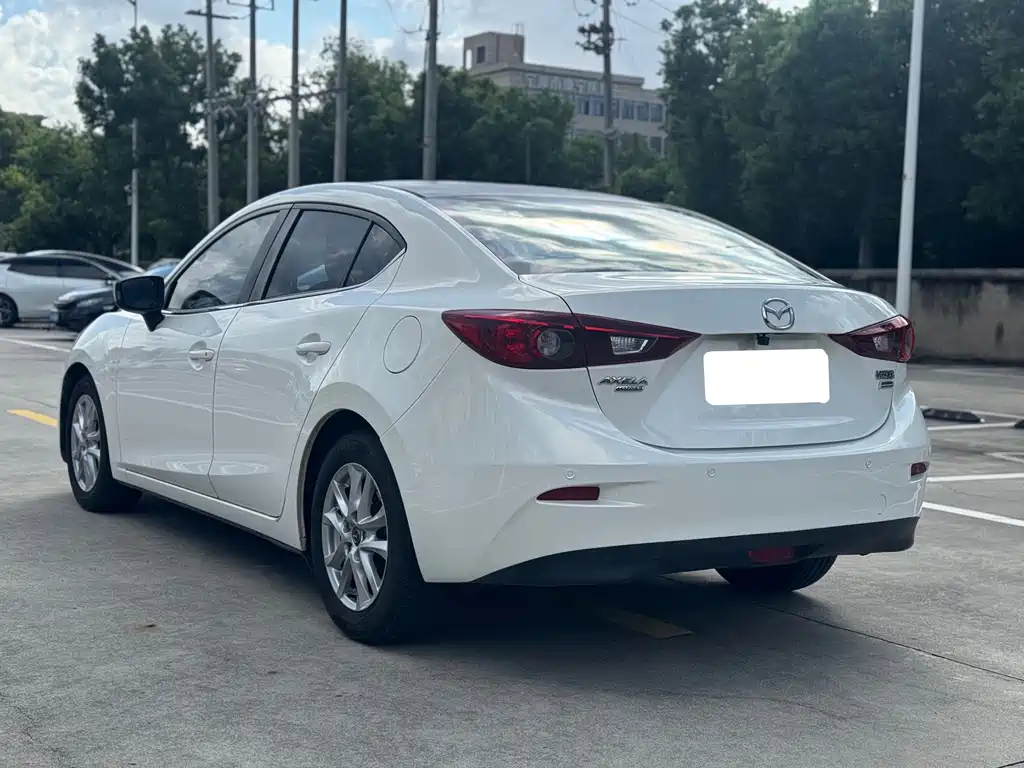 Mazda 3 Axela — миниатюра 9