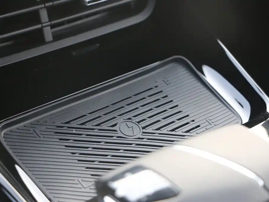 CHANGAN RUICHENG PLUS