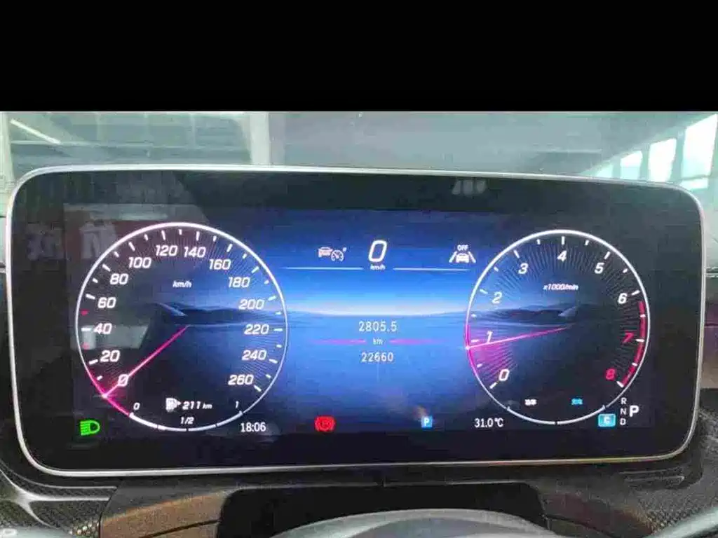 Mercedes-Benz CLE — миниатюра 5