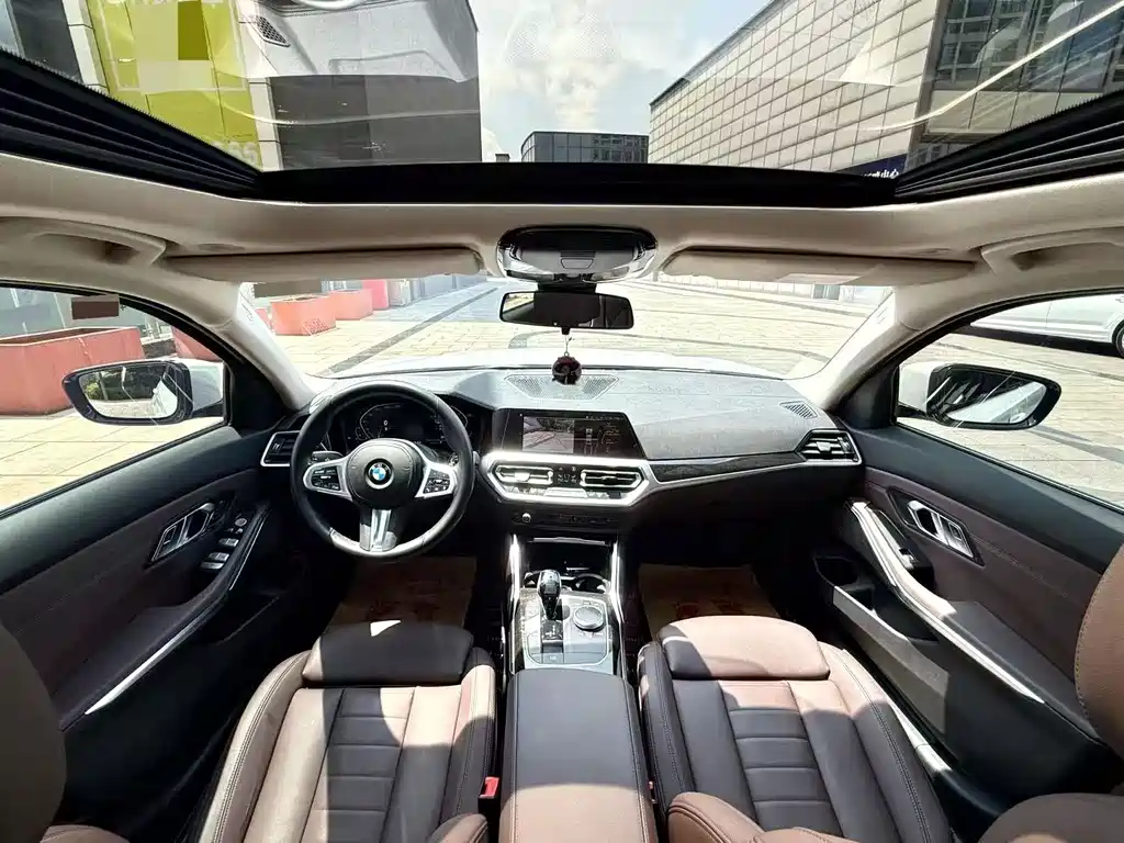 BMW 3 Series — миниатюра 4