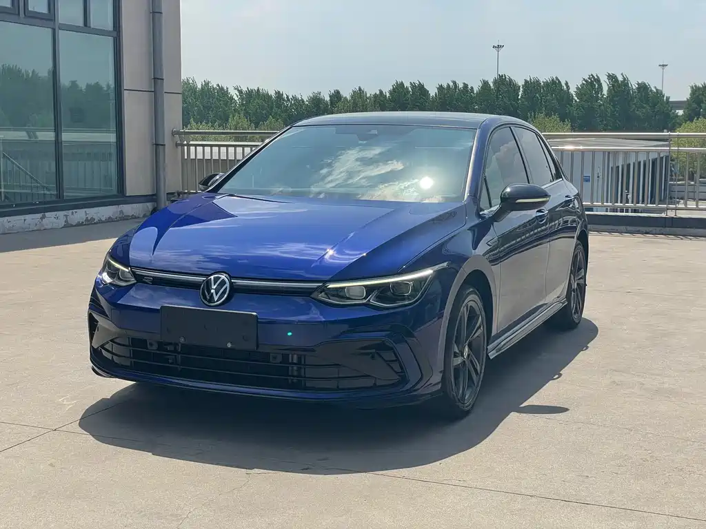Volkswagen Golf 2022