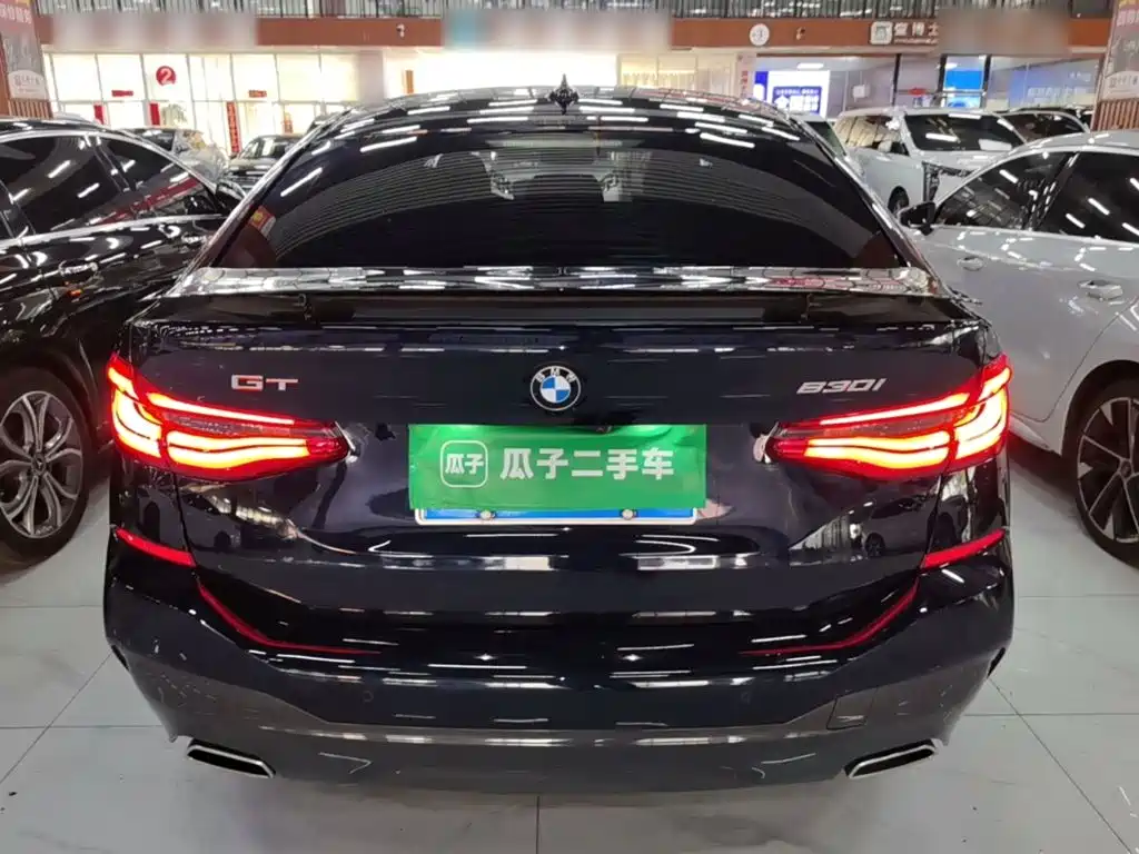 BMW 6 Series GT — миниатюра 6