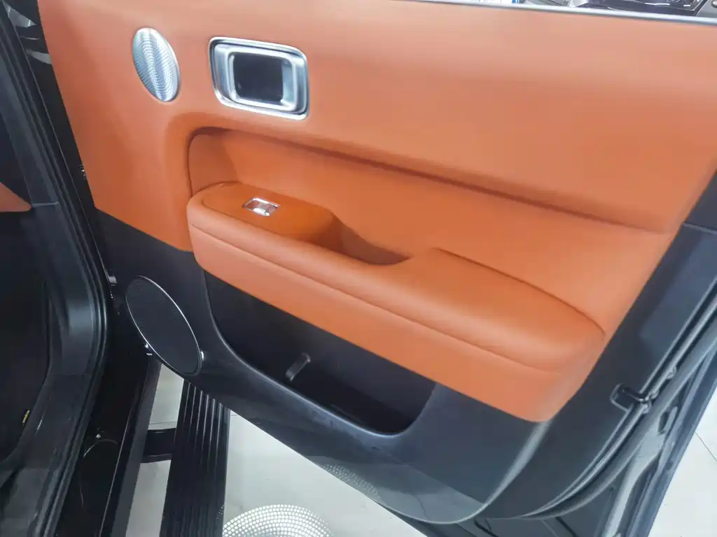 Li Auto Li L6 — миниатюра 16