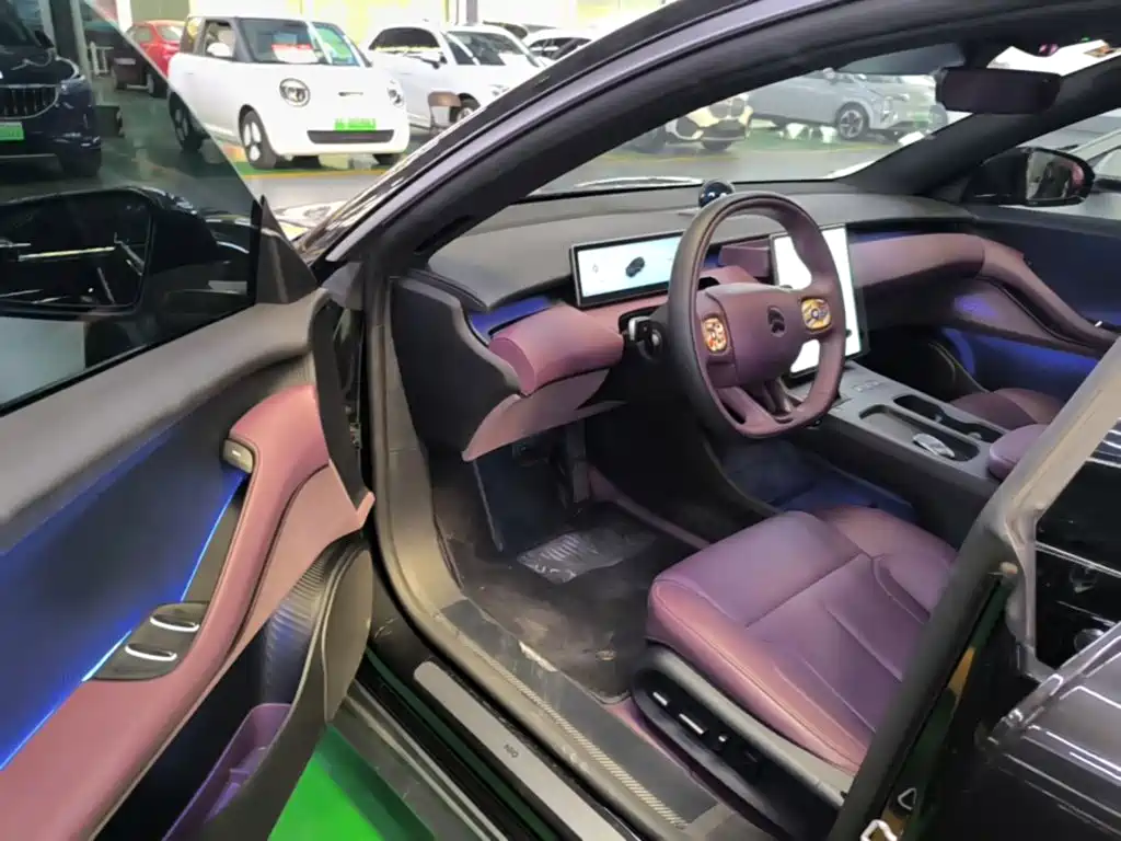 NIO ET5T — миниатюра 16