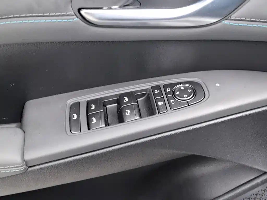 BYD Qin PLUS — миниатюра 9