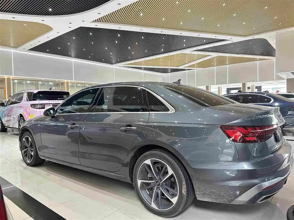 Audi A4L — миниатюра 5