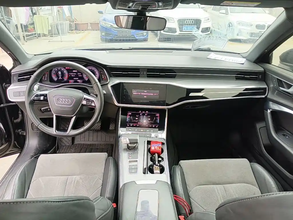 Audi A6L — миниатюра 10