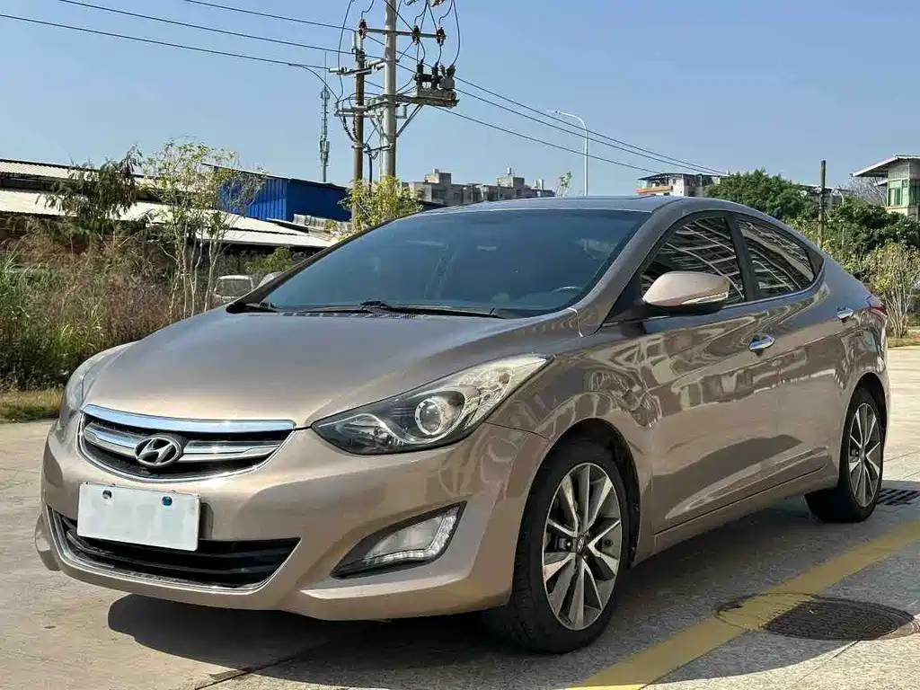 Hyundai Elantra Langdong 2016