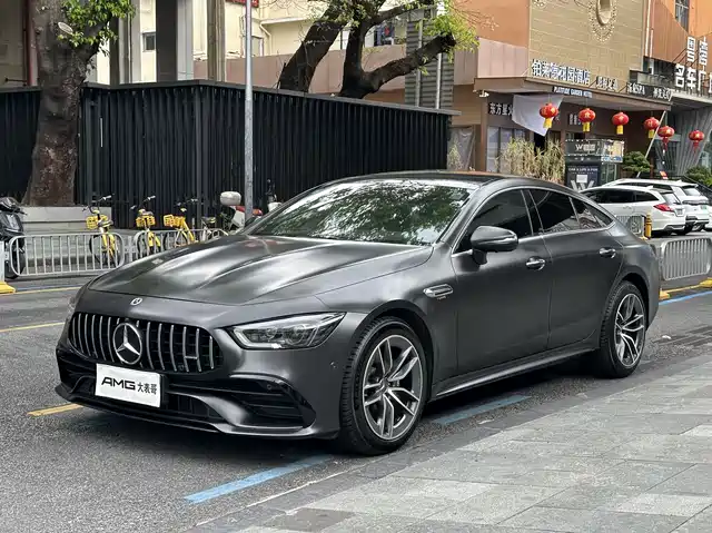 MERCEDES-BENZ AMG GT