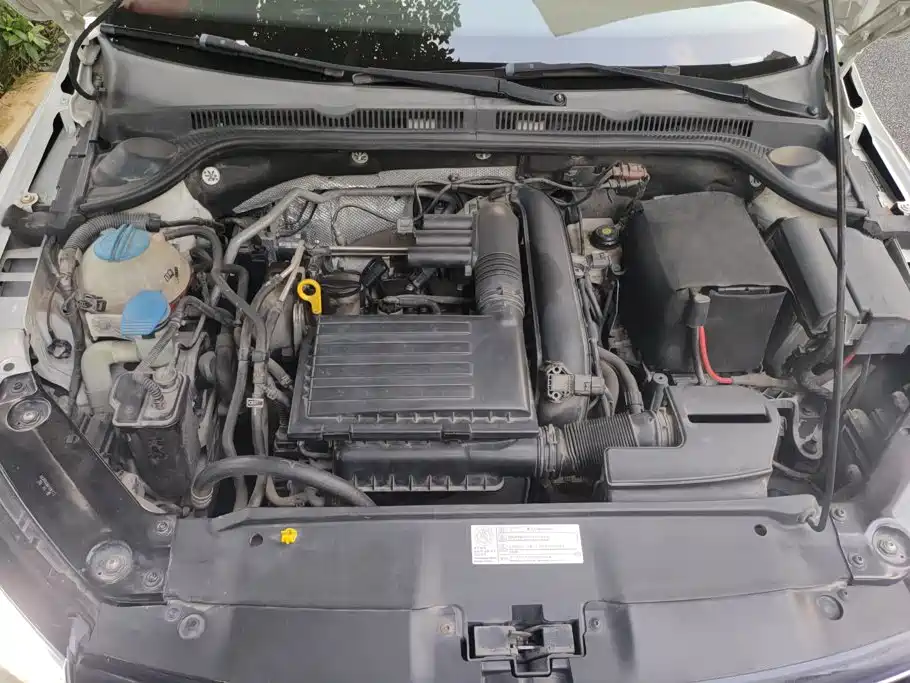 Volkswagen Sagitar — миниатюра 10