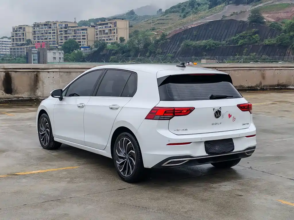 Volkswagen Golf — миниатюра 6