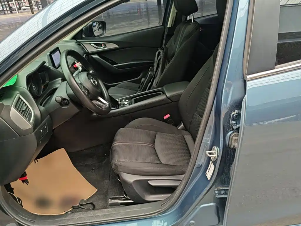 Mazda 3 Axela — миниатюра 15