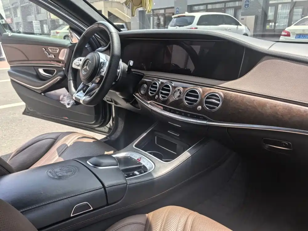 Mercedes-Benz S-Class AMG — миниатюра 10