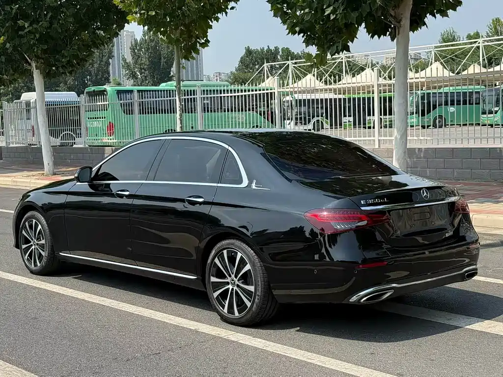 Mercedes-Benz E-Class New Energy — миниатюра 18