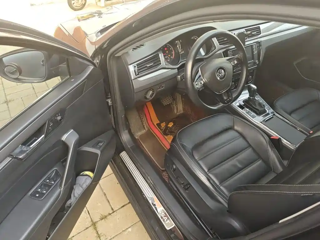 Volkswagen Passat — миниатюра 17