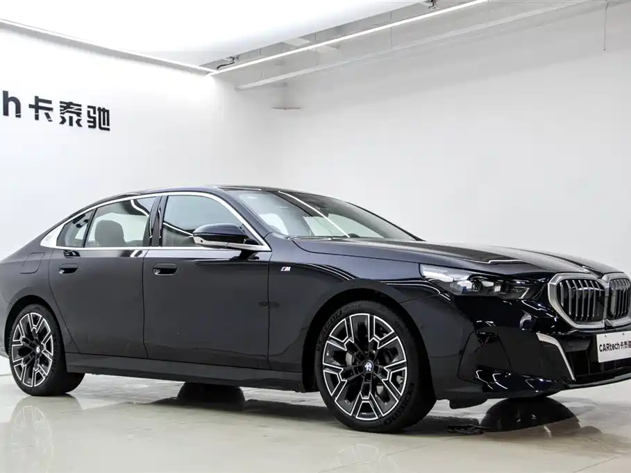 BMW 5 Series 5 2025 530Li Premium M Sport