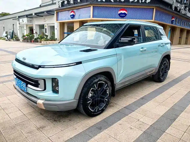 2024 Geely Icon
