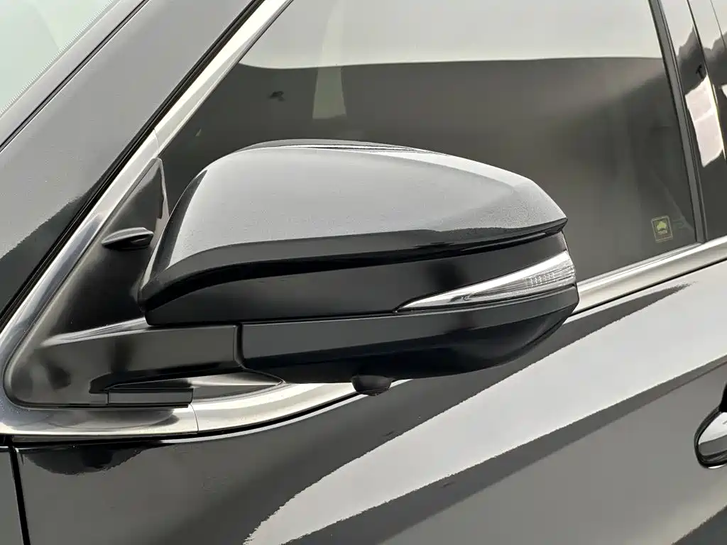 Toyota Highlander — миниатюра 30