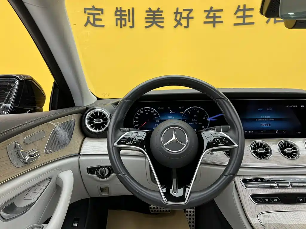 Mercedes-Benz CLS — миниатюра 12