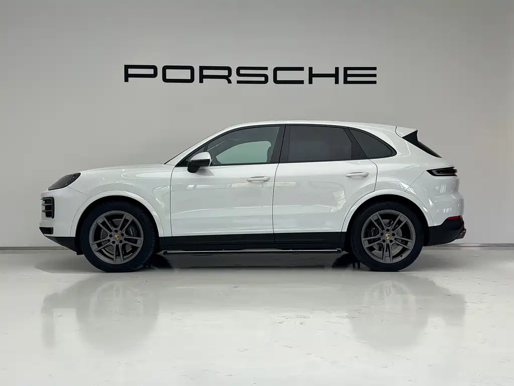 Porsche Cayenne — миниатюра 5