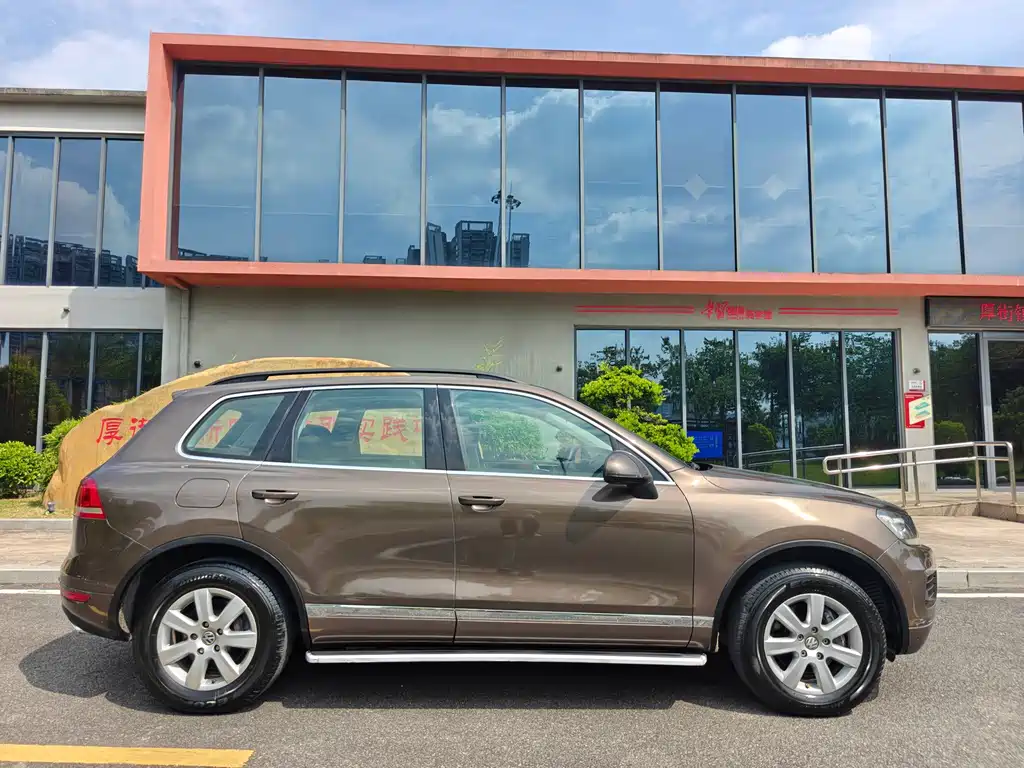 Volkswagen Touareg — миниатюра 7