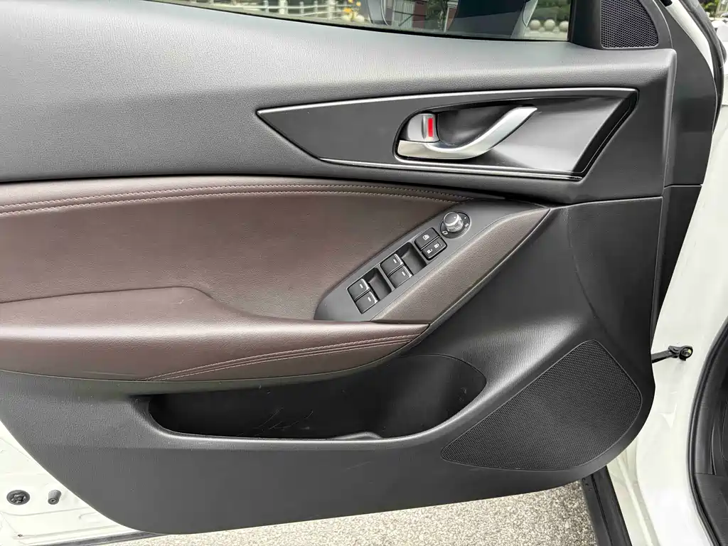 Mazda CX-4 — миниатюра 4
