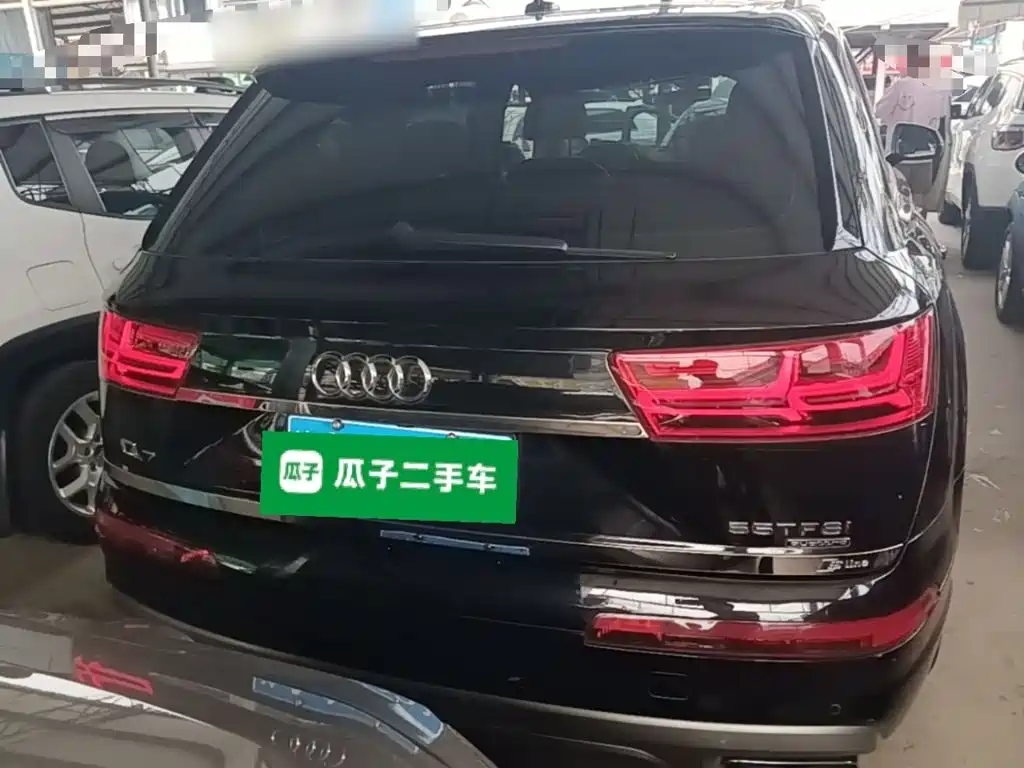 Audi Q7 — миниатюра 6