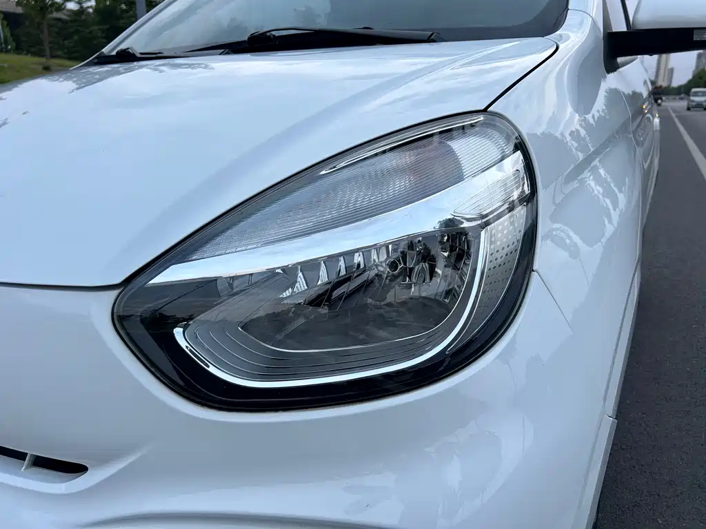 Roewe Clever — миниатюра 16