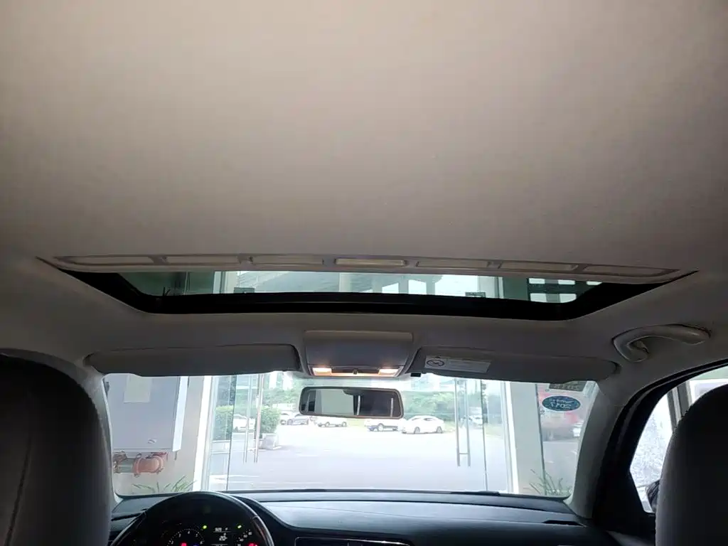 Volkswagen Lavida — миниатюра 18