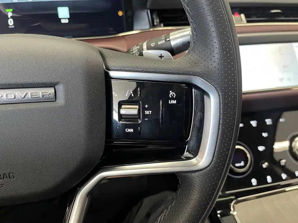 Land Rover Evoque PHEV — миниатюра 21
