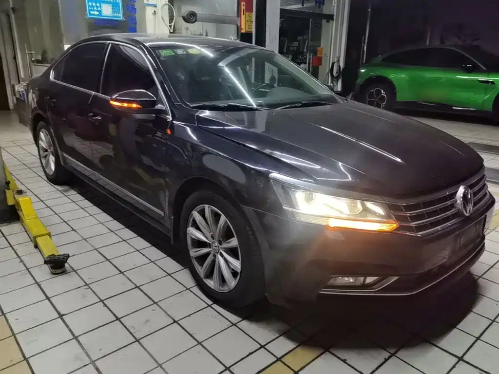 Volkswagen Passat — миниатюра 4