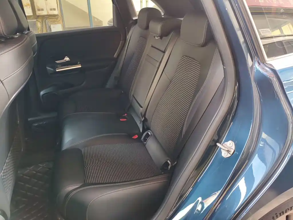Mercedes-Benz B-Class — миниатюра 17