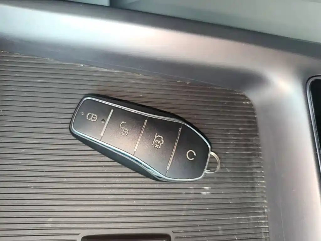 BYD Seal — миниатюра 9