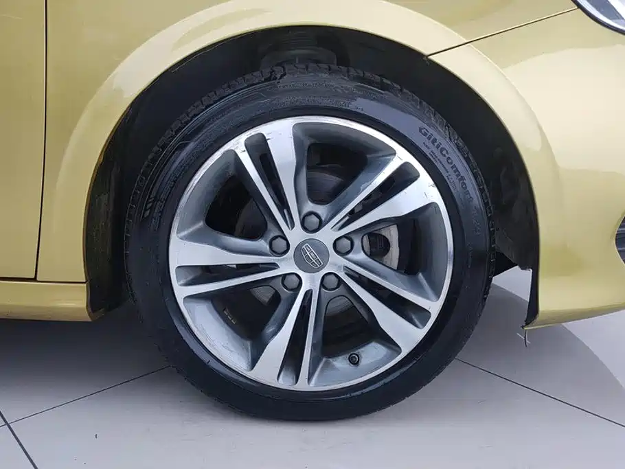 Geely Binrui — миниатюра 6