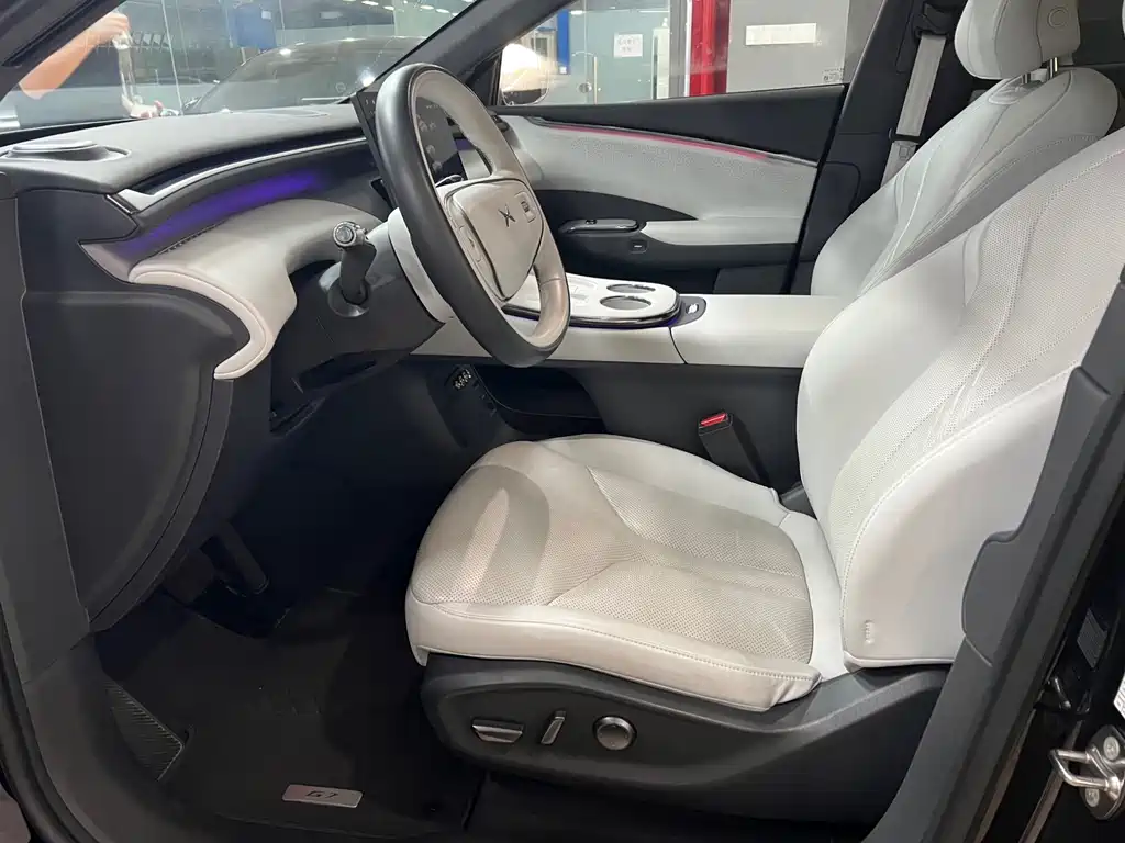 XPeng G7 — миниатюра 12