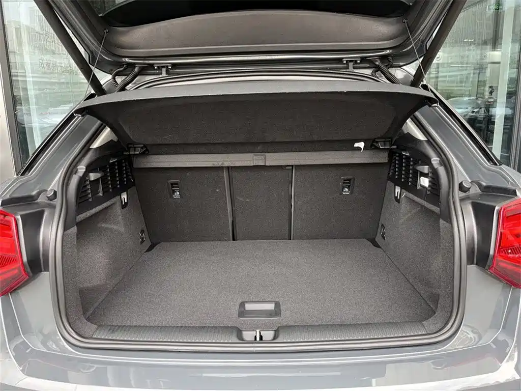 Audi Q2L 2021 35 TFSI