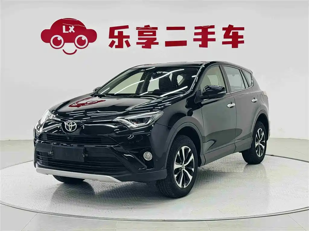 Toyota RAV4 2017