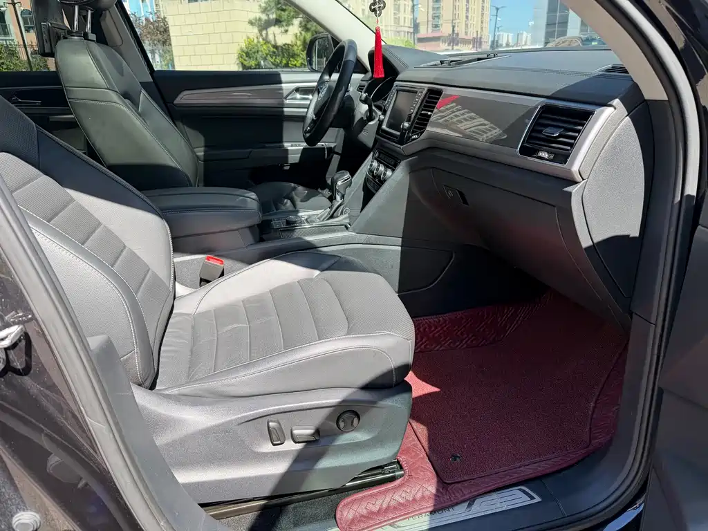 Volkswagen Teramont — миниатюра 13