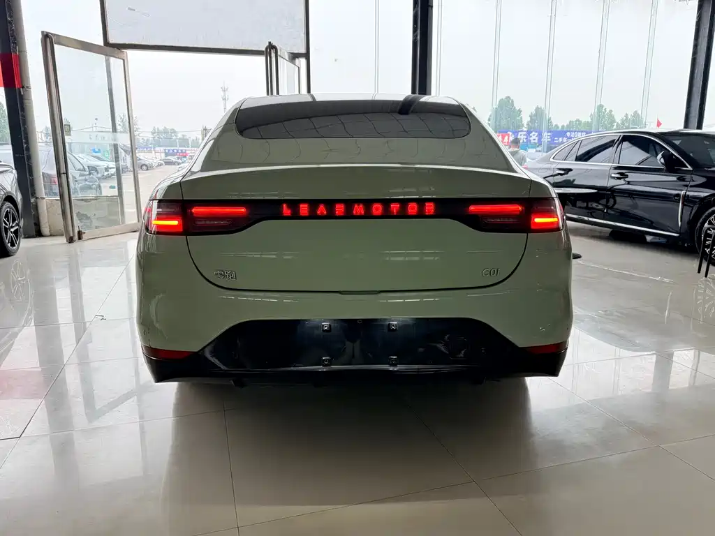 Leapmotor C01