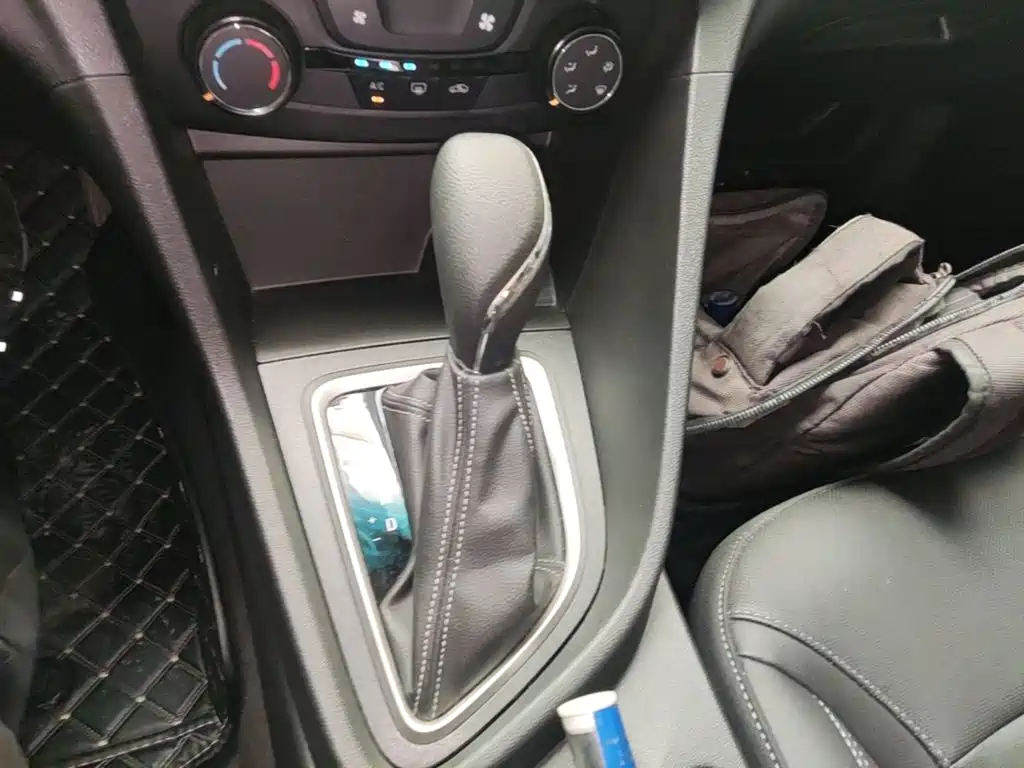 Buick Excelle — миниатюра 14