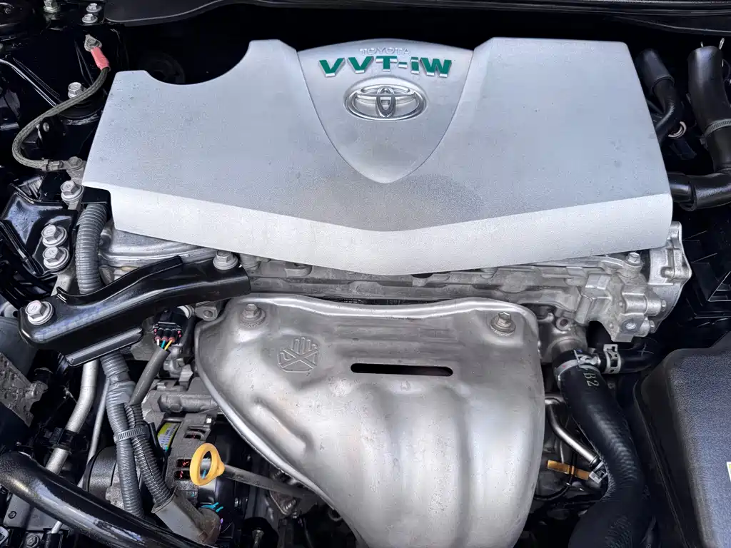 Toyota Camry — миниатюра 11