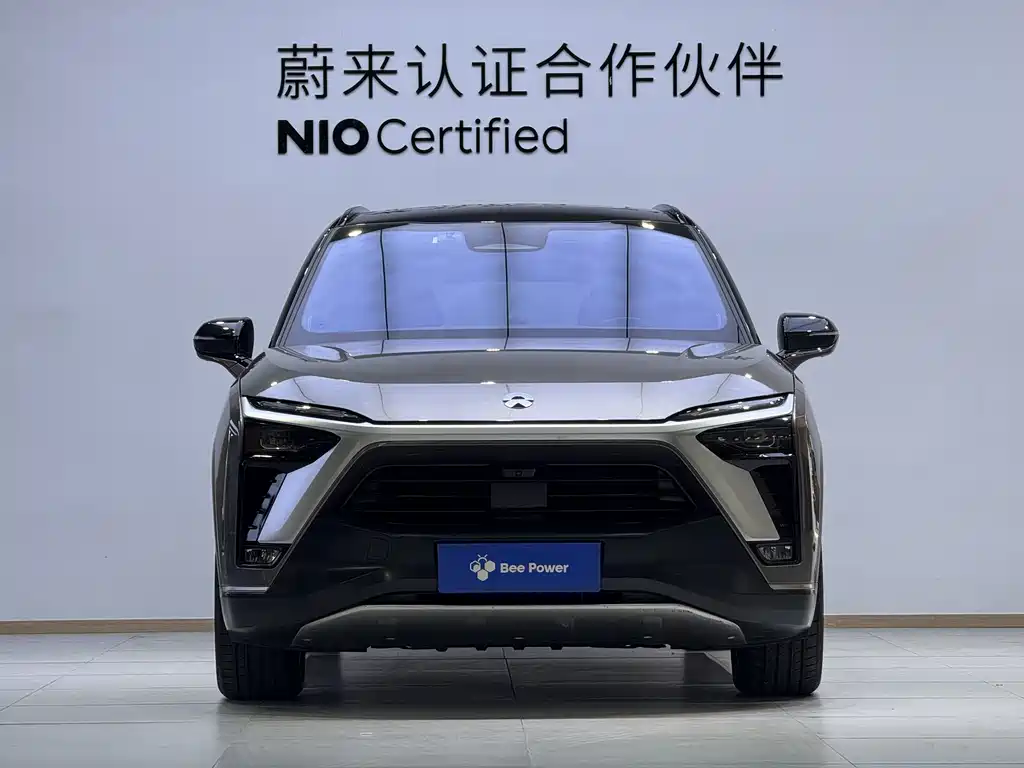 NIO ES8 — миниатюра 2