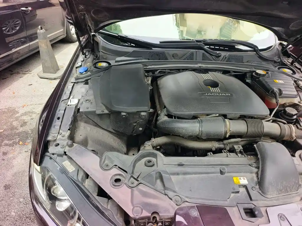 Jaguar XF — миниатюра 21